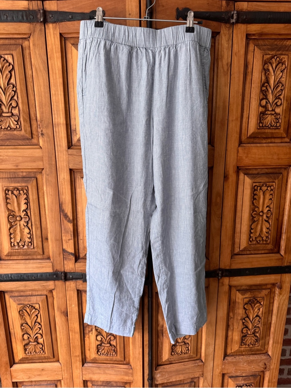 Lou & Grey Light Blue Elastic-Waist Linen-Blend Pants
